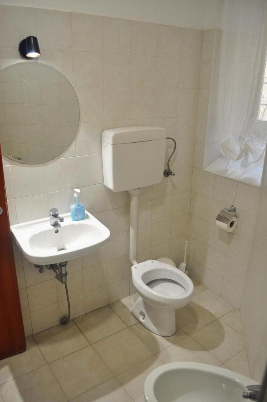 Angela Roma Guest House Kültér fotó
